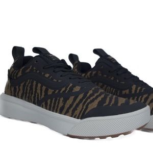 Vans Ultra range Tiger